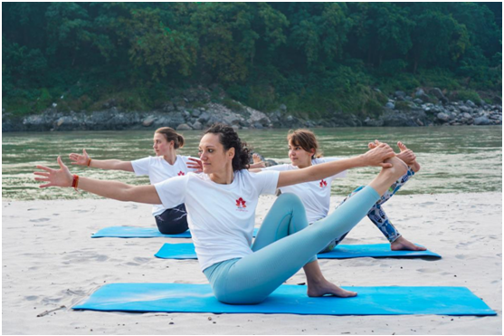 How to Find the Ideal Residential Yoga Program for Your Health Needs in Rishikesh