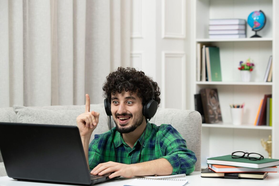 Unlock Your Potential: Comprehensive Online Science Coaching for IGCSE Students